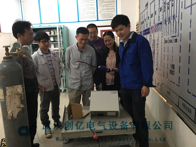創(chuàng)億電氣為廣西某學(xué)院調(diào)試高壓開關(guān)動(dòng)特性測試儀